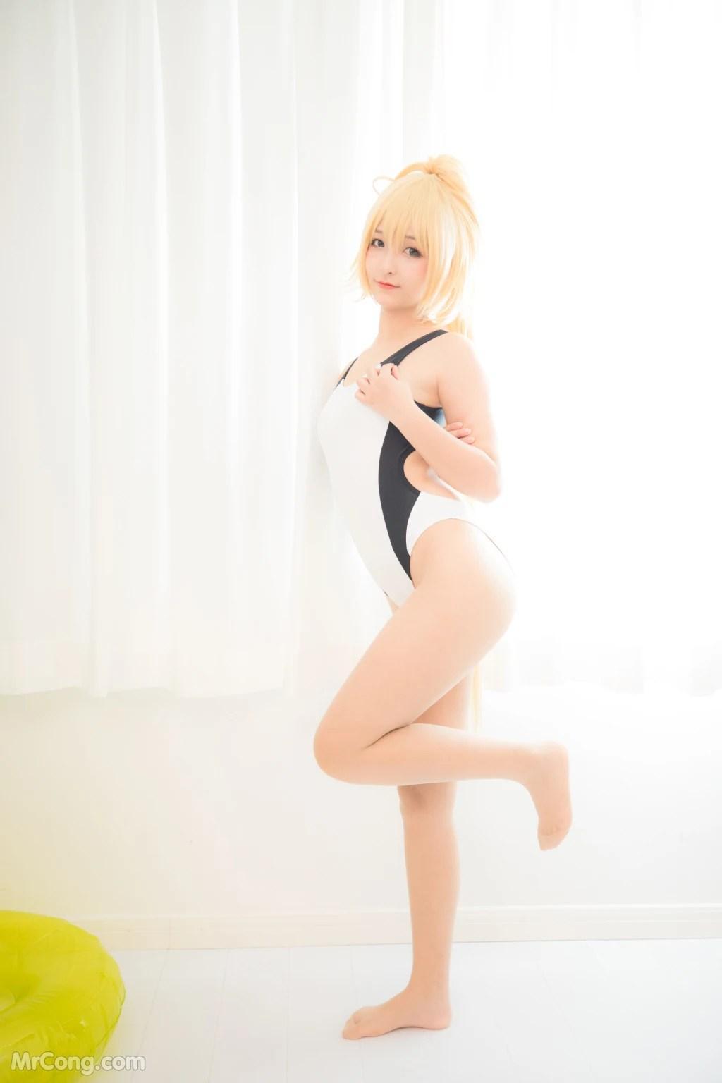 Coser@神楽坂真冬 Vol.036: 电子相册-白贞德《Swimingthedrea》(150 photos)(11)