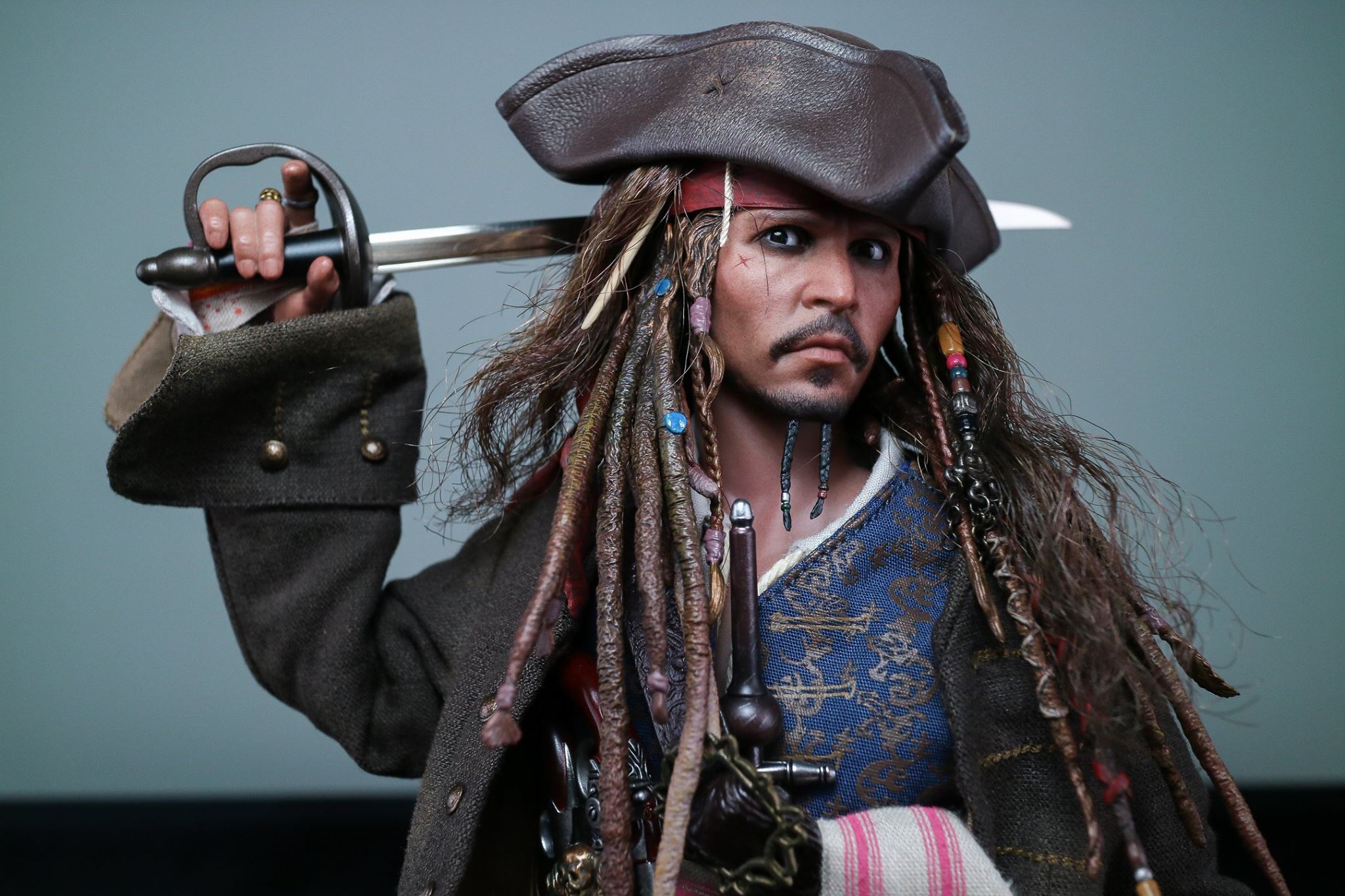 Jack Sparrow 1/6 - Pirates of the Caribbean : Dead Men Tell No Tales (Hot Toys) RTKc2Hwd_o