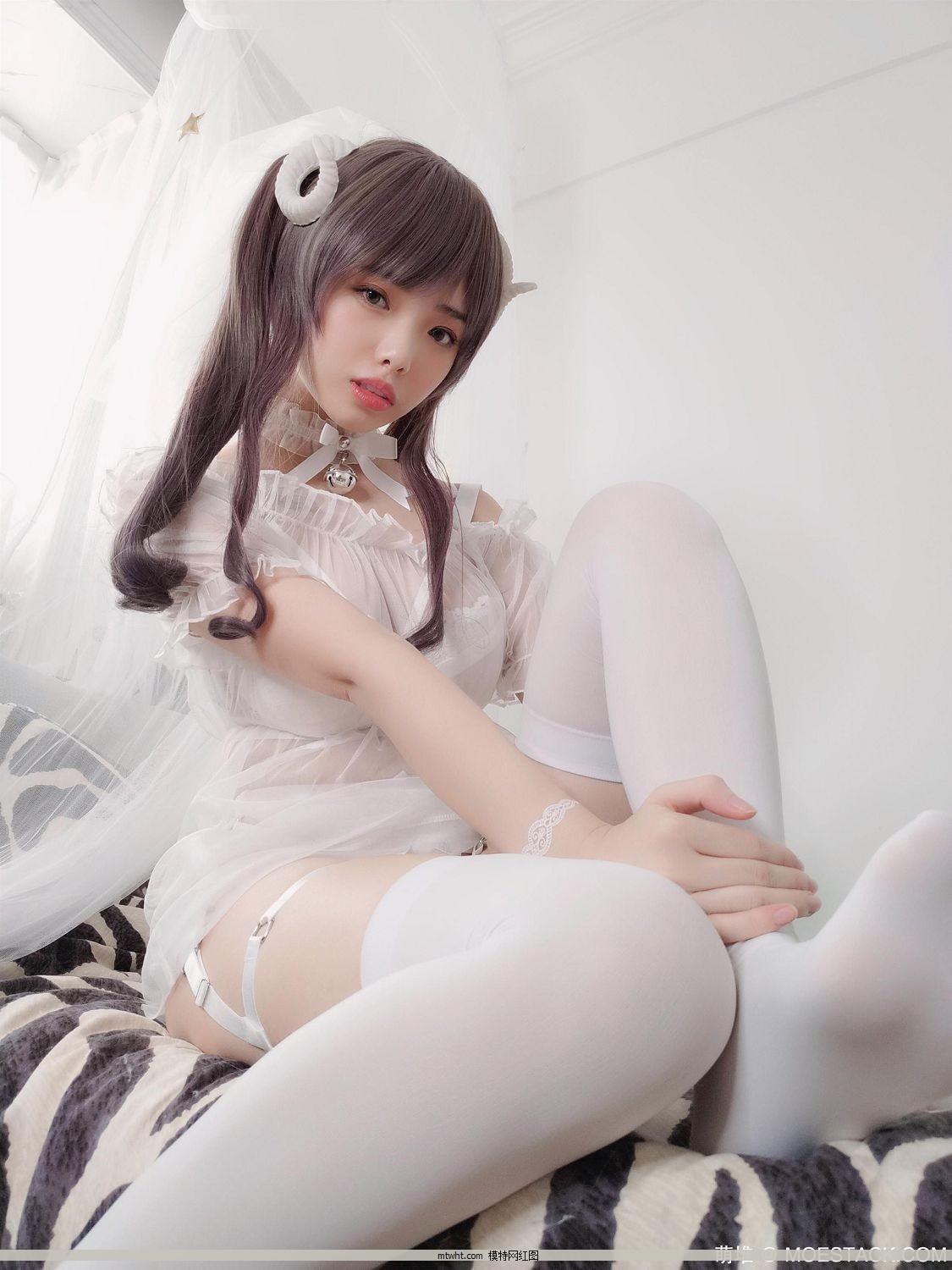 微博红人Coser2.5次元写真@雯妹 NO.023 绵羊浅色绑带[42P](14)