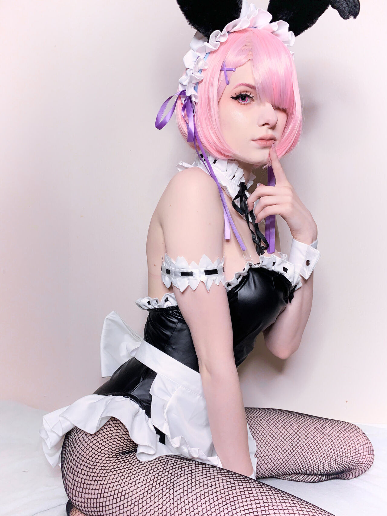 Bunni Lynn - Bunny Suit Ram