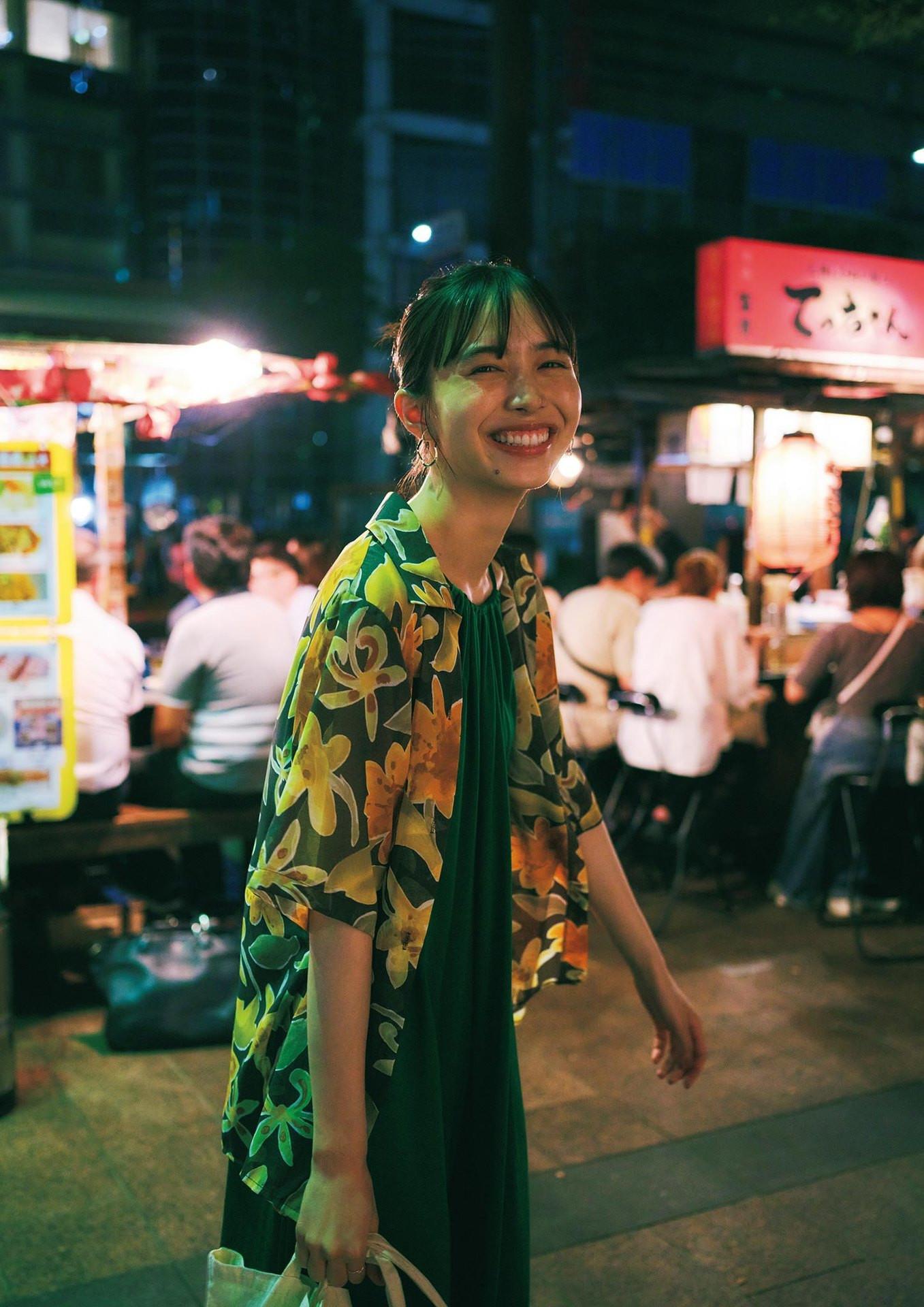 Hiroe Igeta 井桁弘恵, 写真集 「つかのま」 Set.01(6)
