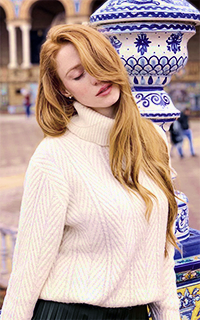 Alina Kovalenko Efef3ycd_o