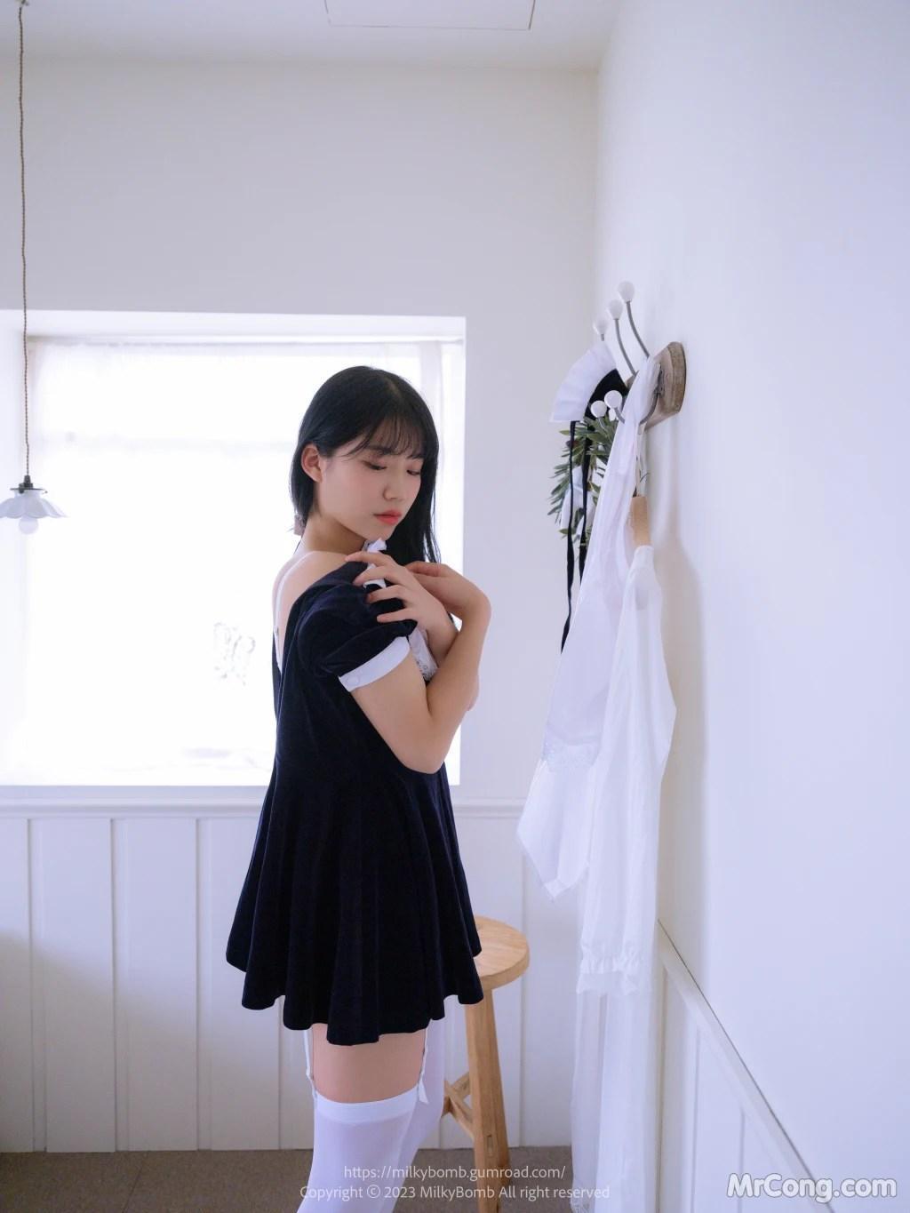 [MilkyBomb] Yui: Vol.3 Maid (291 photos )(184)