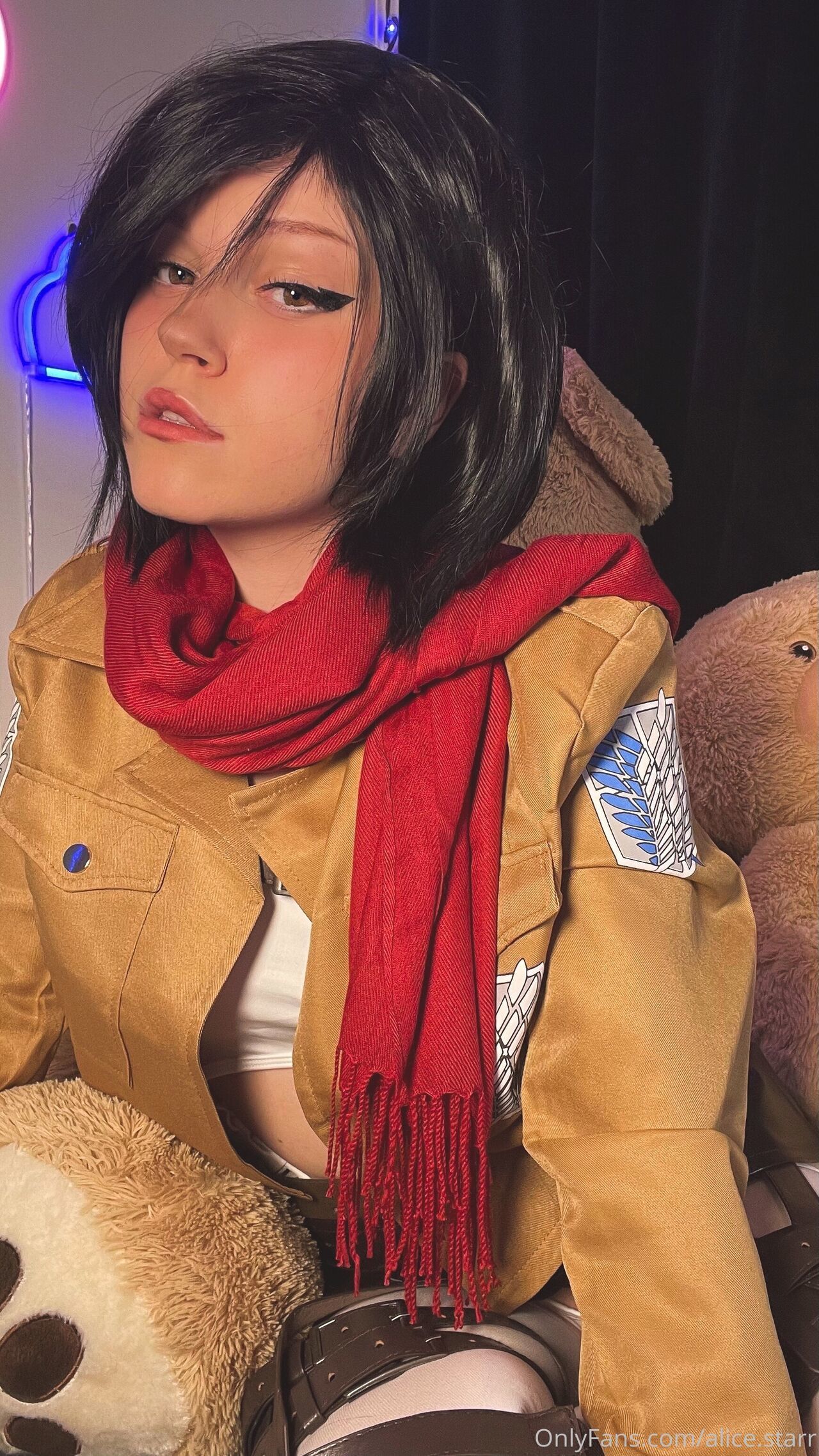 Alice Starr - Mikasa Ackerman