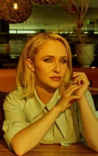 Hayden Panettiere 0OJ339yR_o