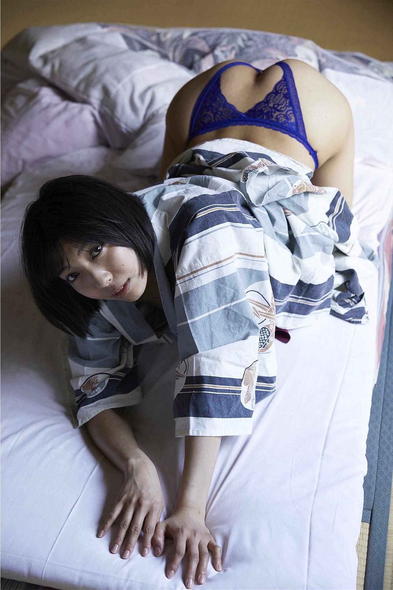 Marina Asakura 麻倉まりな, 写真集 「愛のマリーナ」 Set.03(22)