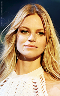 Nadine Leopold - Page 2 Kq6aXhhF_o