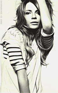 Mischa Barton A0djoEj2_o