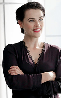 Katie McGrath LqEIpIzc_o