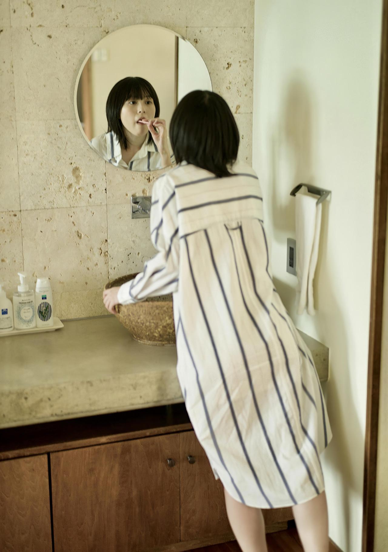 Yuki Nakashima 中島由貴, , 写真集 [スケッチブック] Set.03(11)
