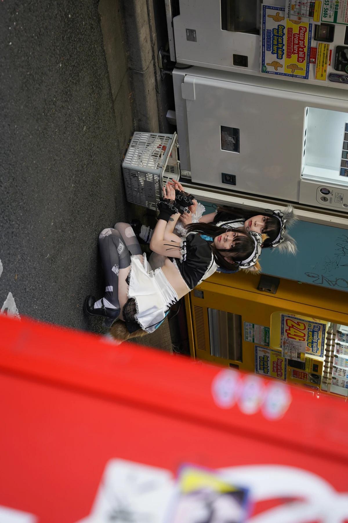 Sui Utatane うたたね翠, Mizuna Shione 水那しおね, 写真集 「野生のメイドがあらわれた！」 Set.02(33)