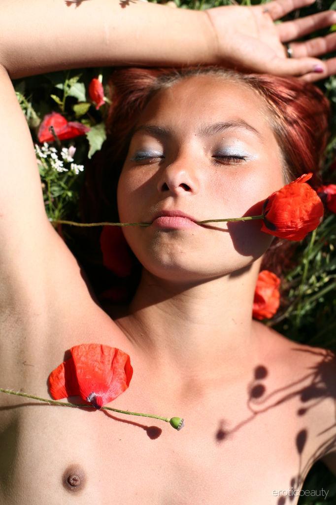 Flat chested tiny teen Nastia A frolics naked in a poppy field(11)