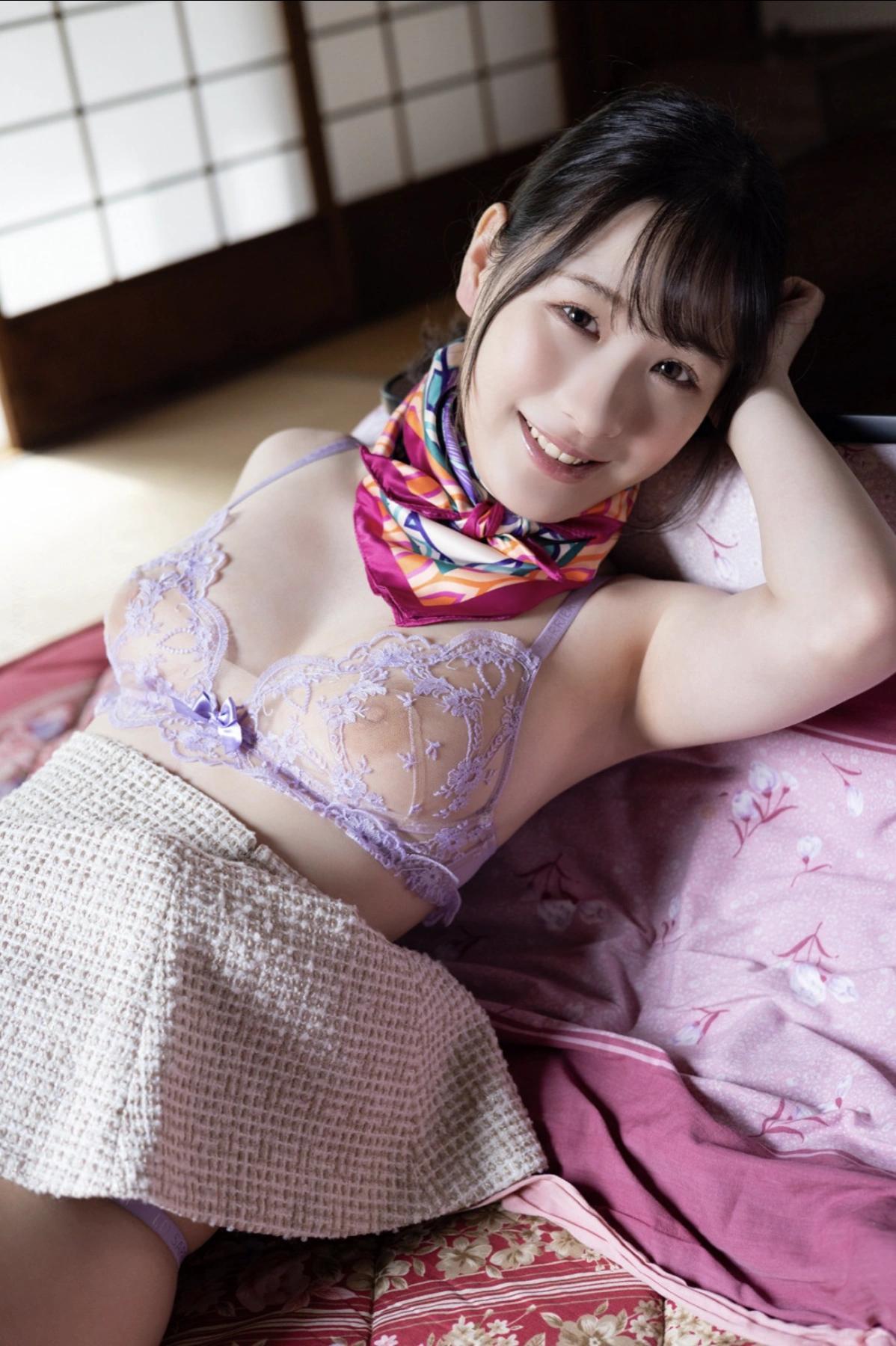 Yuka Murakami 村上悠華, FLASHデジタル写真集R バスガイド、ヌード旅へ(16)