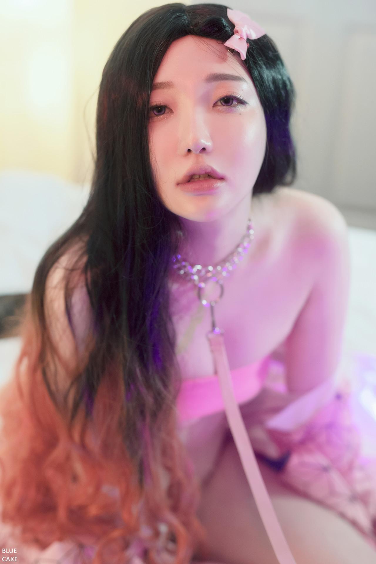 Son Yeeun 손예은, BLUECAKE ‘Pink Oni’ Set.02(30)