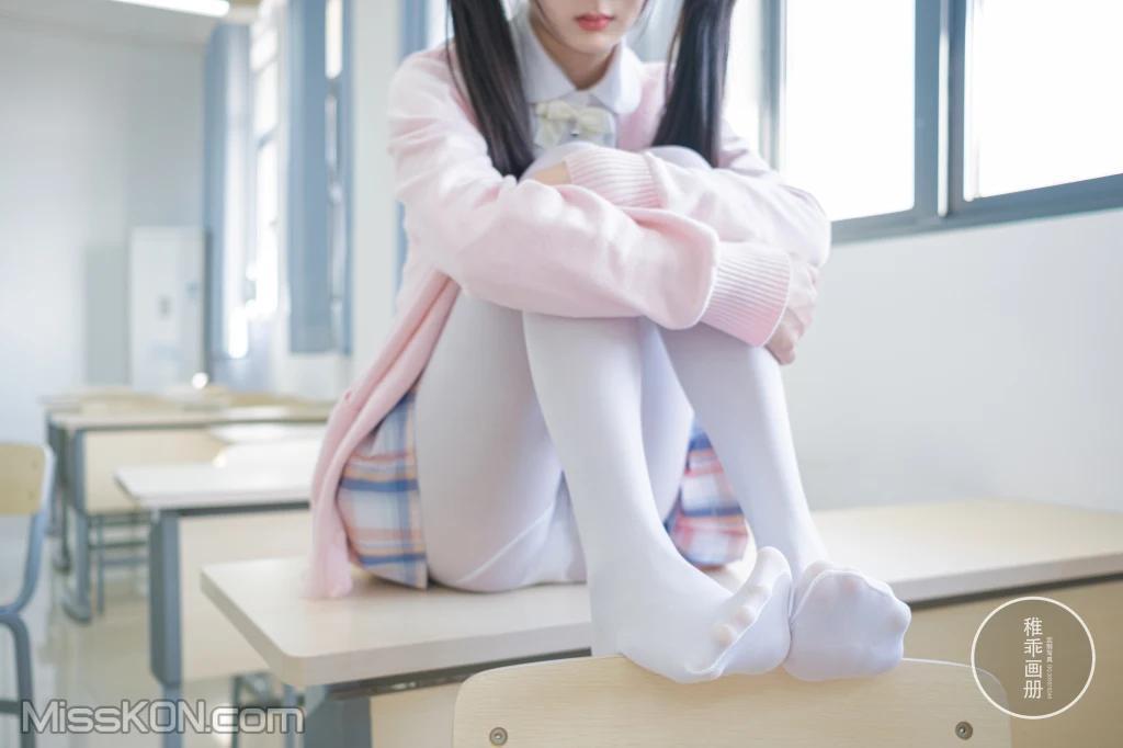 Coser@稚乖画册: 晴空04 夜夜 80d 白丝jk (63 photos )(28)
