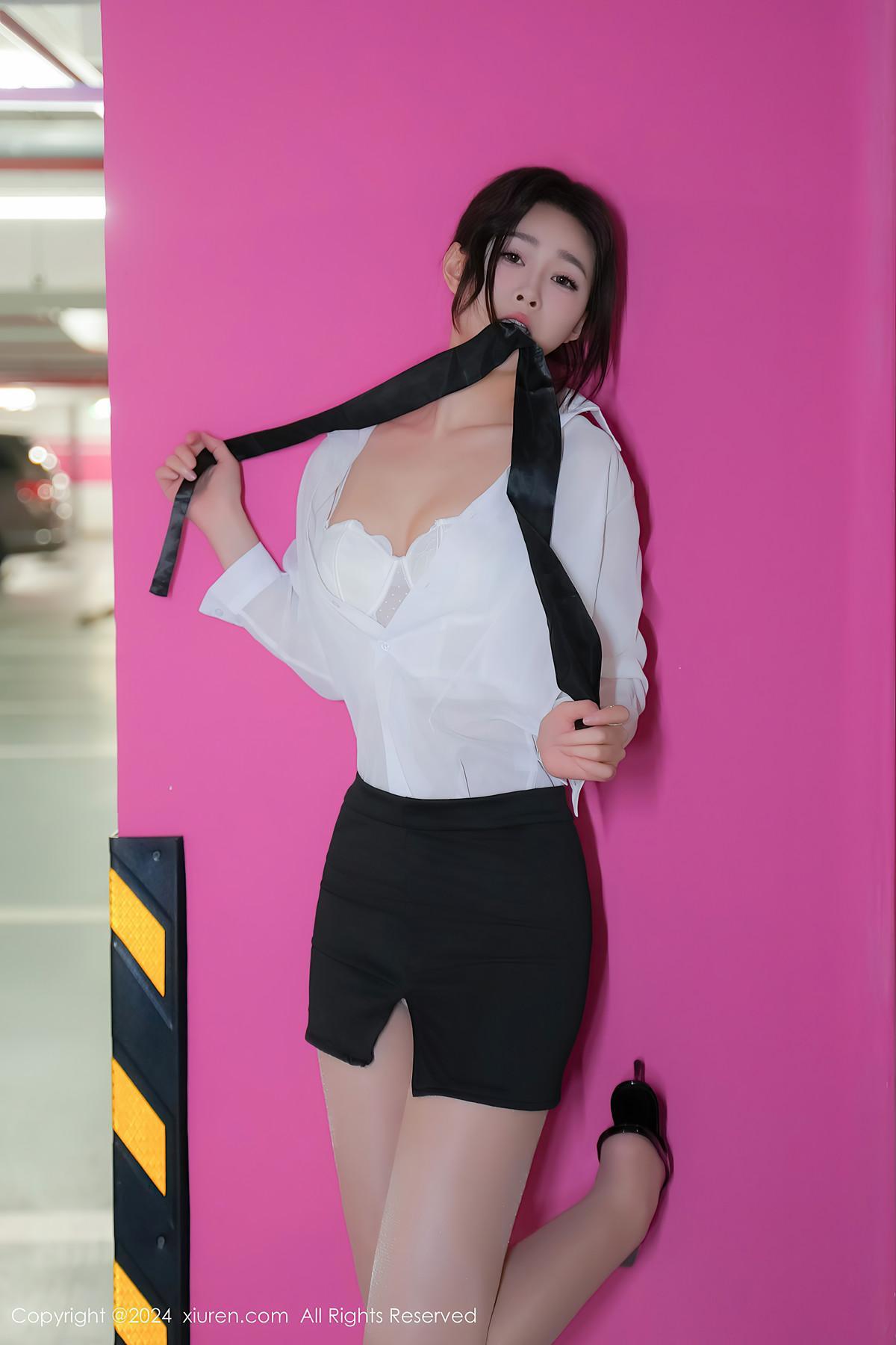 XiuRen秀人网 No.8613 软糖爱喝奶Ruantangaihenai(10)