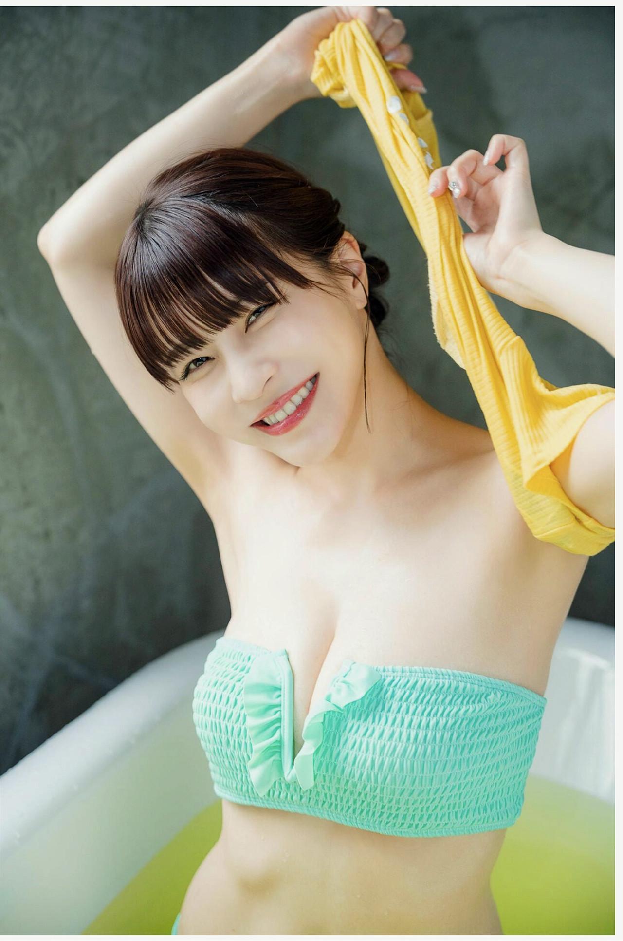 Asuka Kishi 岸明日香, 写真集 [トレデジ写真集 Vol.02] Set.02(4)