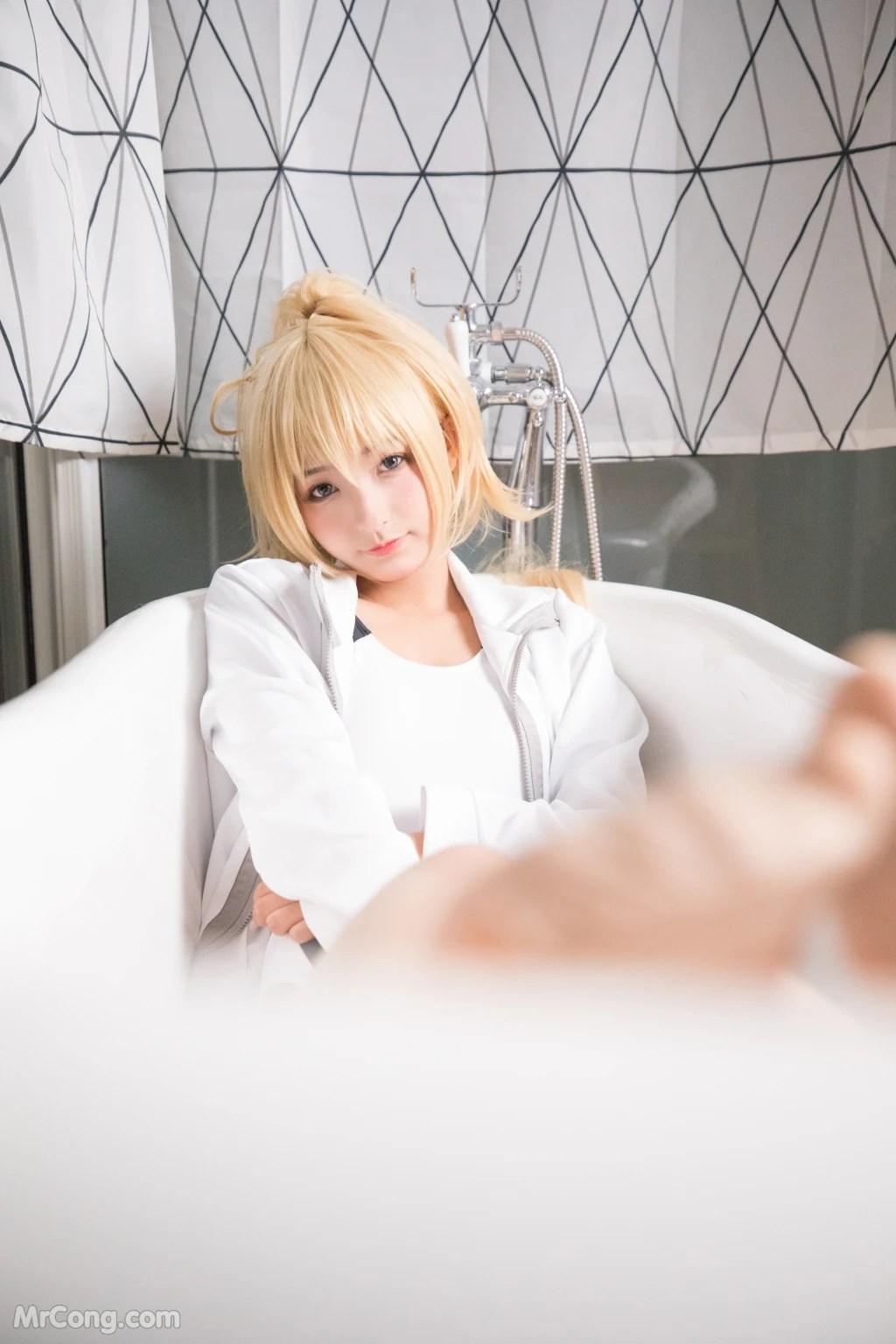 Coser@神楽坂真冬 Vol.036: 电子相册-白贞德《Swimingthedrea》(150 photos)(132)