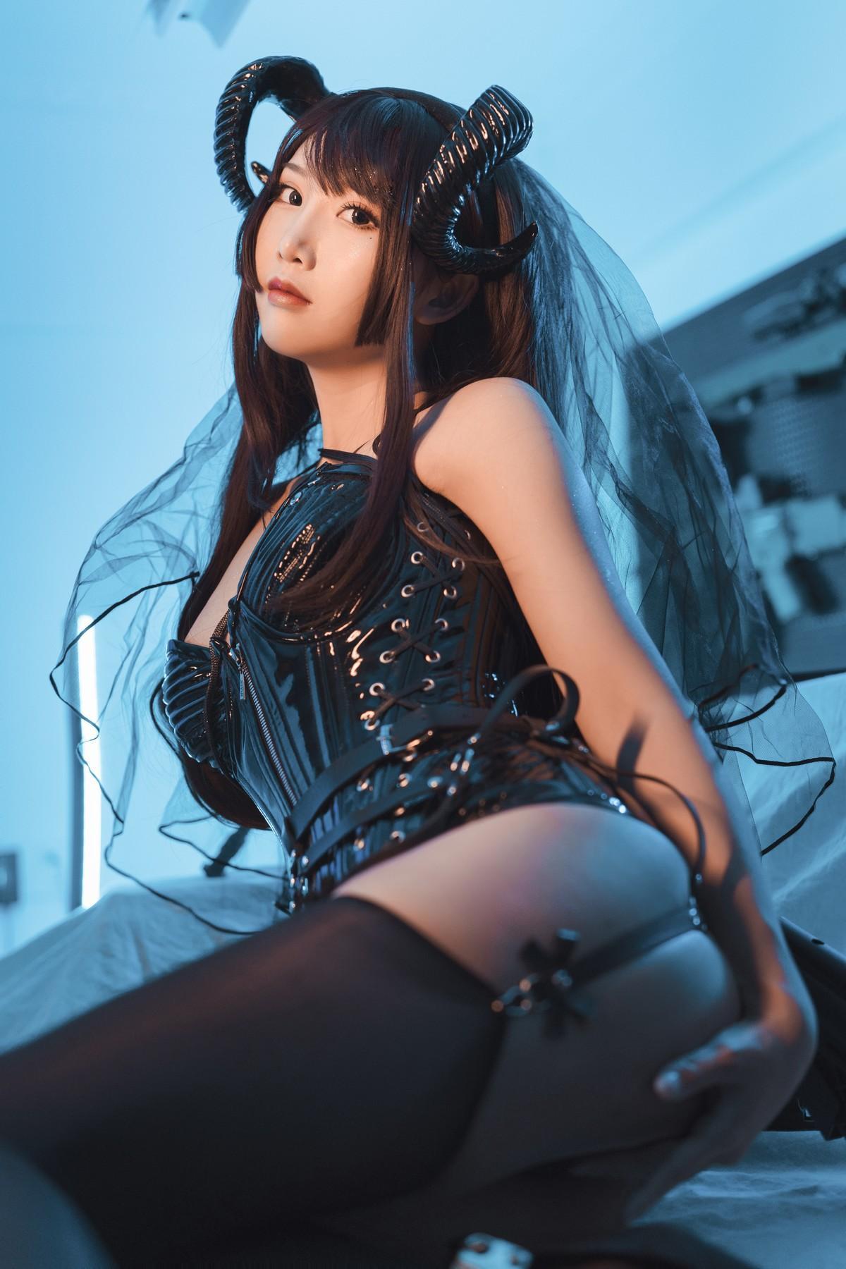 Cosplay 面饼仙儿 束腰魅魔(7)