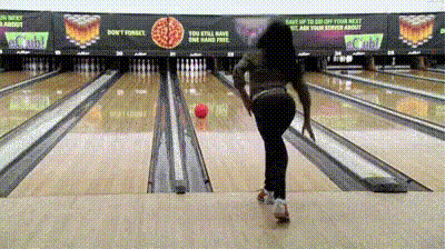 BOWLING... PN2FwZjd_o
