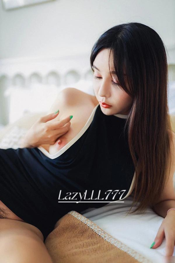 摄影师@LazyLLL777出品镜头下的美女尺度合集4(12)