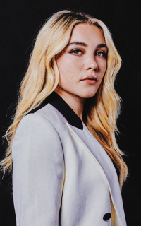 Florence Pugh GrIJrBIk_o