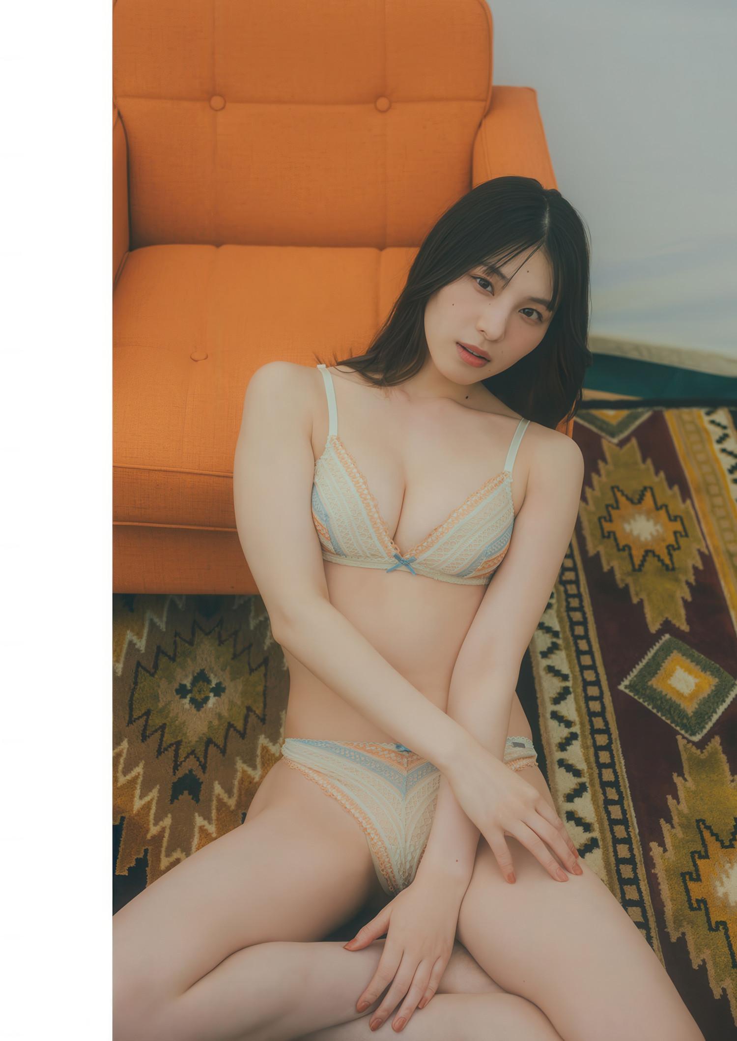 Iori Sagara 相楽伊織, Weekly Playboy 2025 No.26 (週刊プレイボーイ 2025年26号)(11)