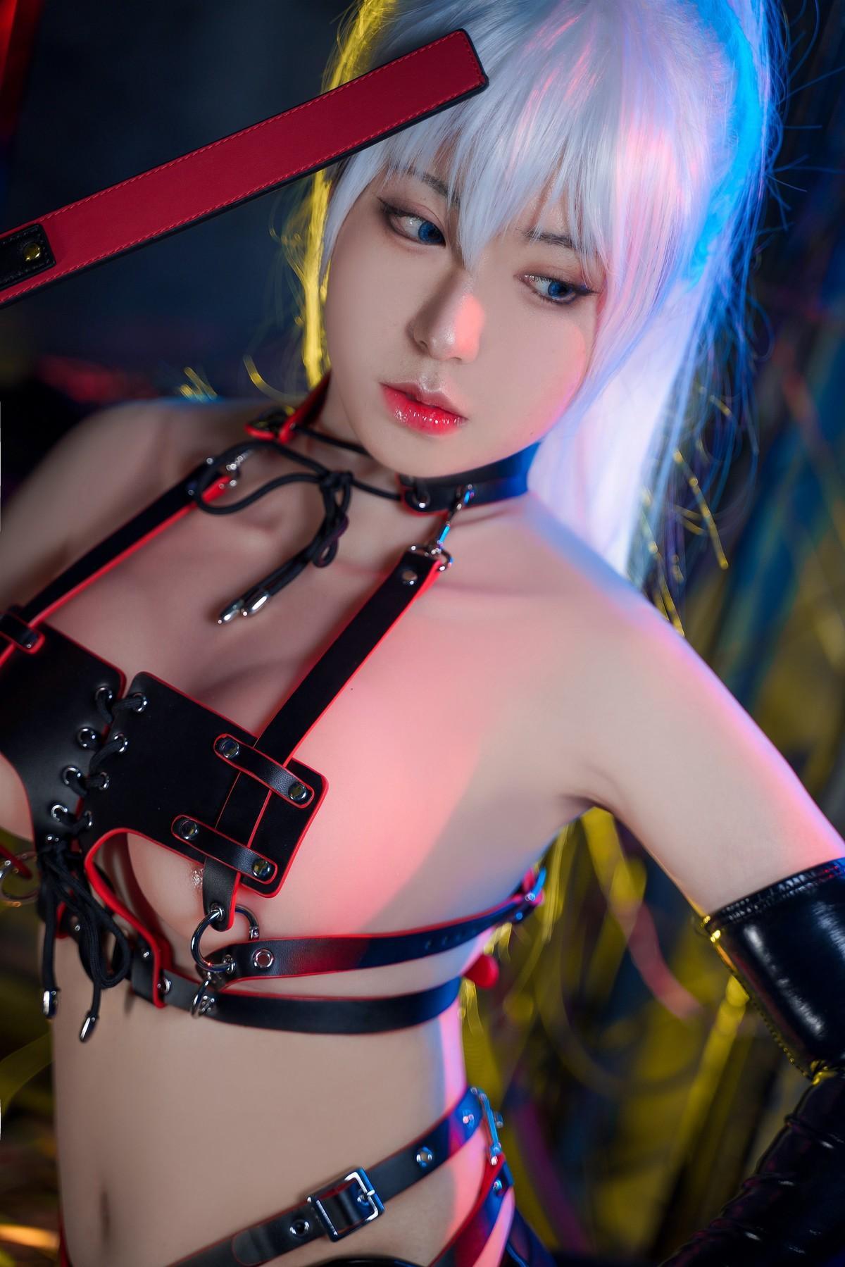 Cosplay 虎森森 Leather Queen(6)