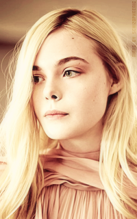 Elle Fanning 4VqJeR8j_o