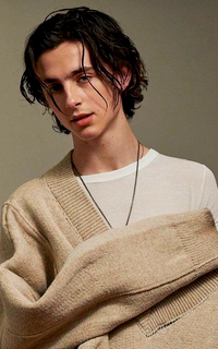 Timothée Chalamet A3AEtkQS_o