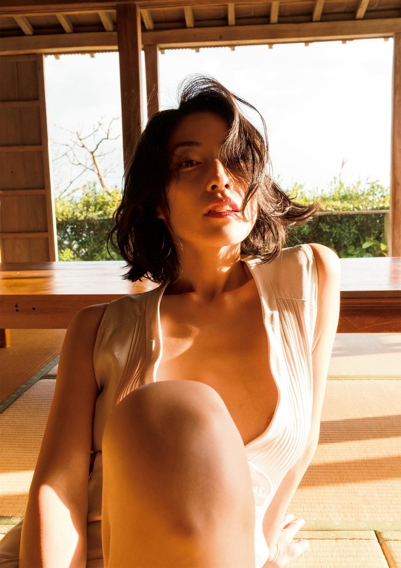 Hiroko Sato 佐藤寛子, FLASHデジタル写真集Q 「1262」 Set.02(13)