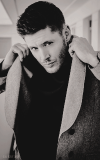 Jensen Ackles 33qtab6b_o