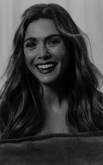 Elizabeth Olsen  - Page 7 NsXkefMb_o