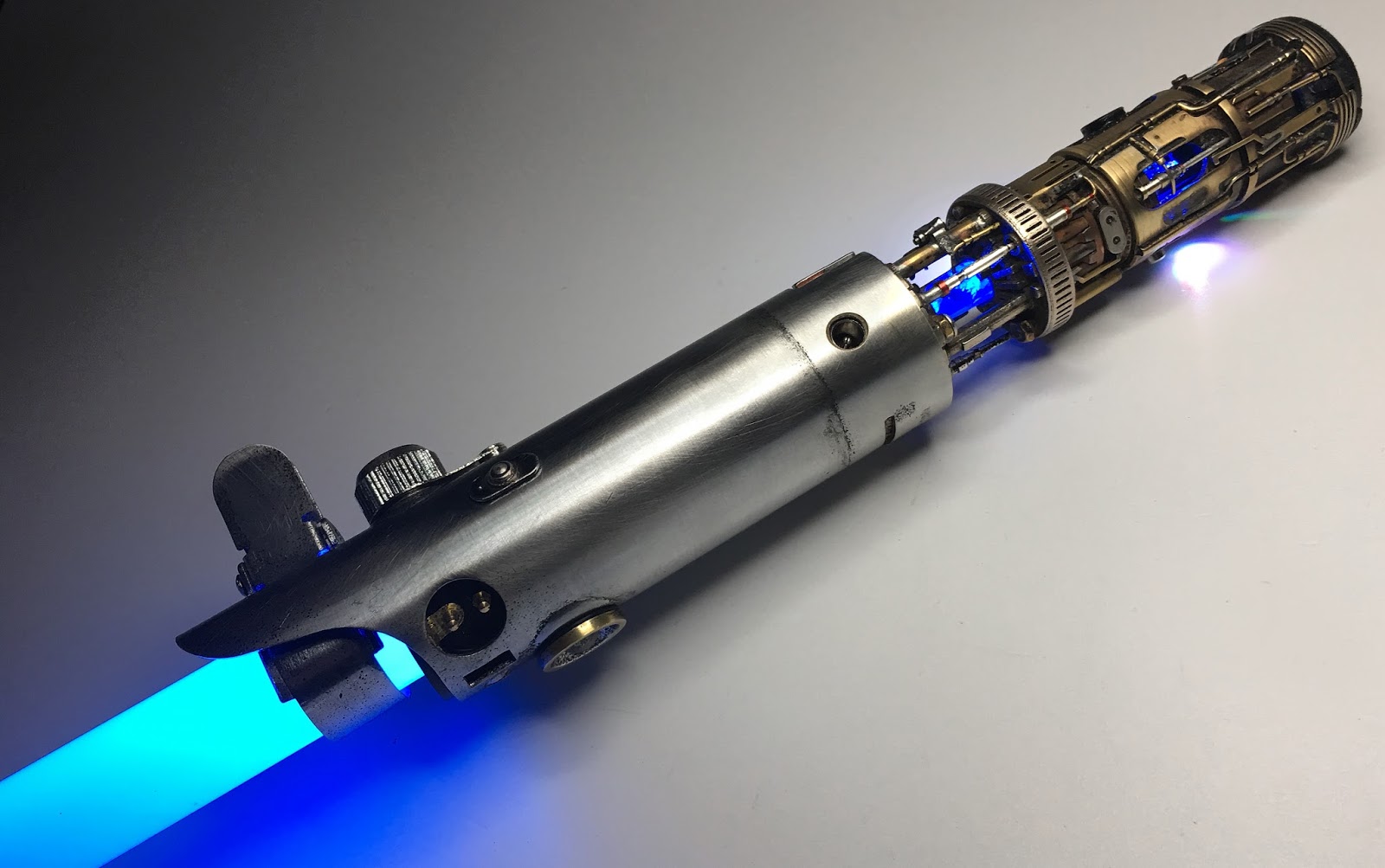 Rey Episode 8 Lightsaber - Forum Gallery - FX-Sabers.com