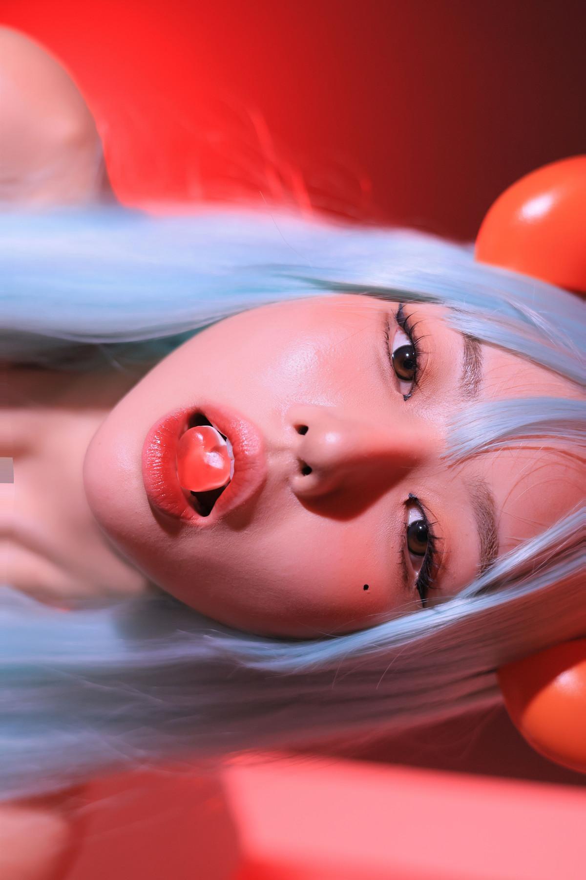 Dongeuran 동그란, PhotoBook 「Red Succubus」 Set.04(49)