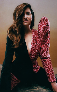 Kathryn Hahn 9Nu1V0ab_o