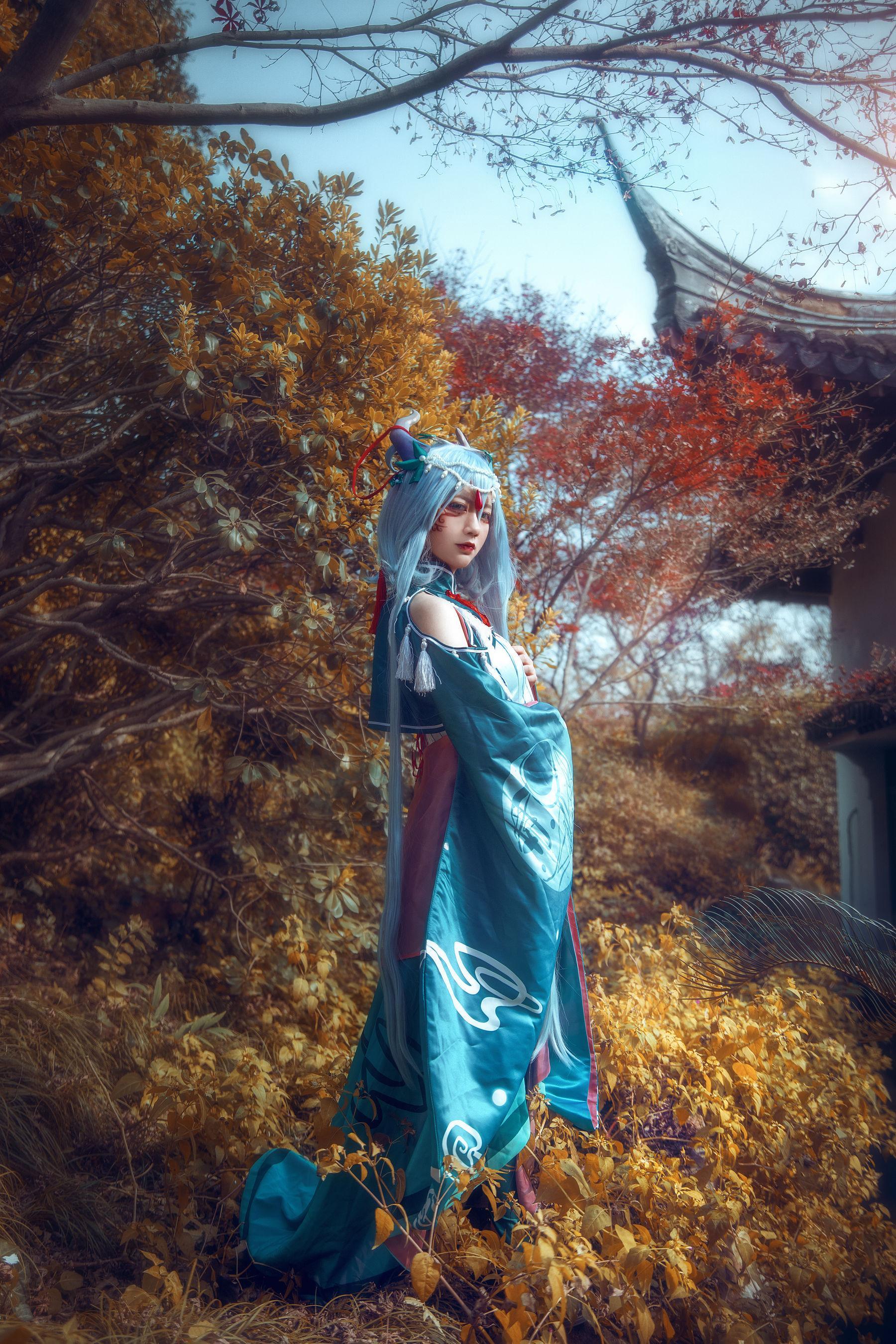 [Cosplay写真] 动漫博主弦音sic – 洛天依 上古神話(4)