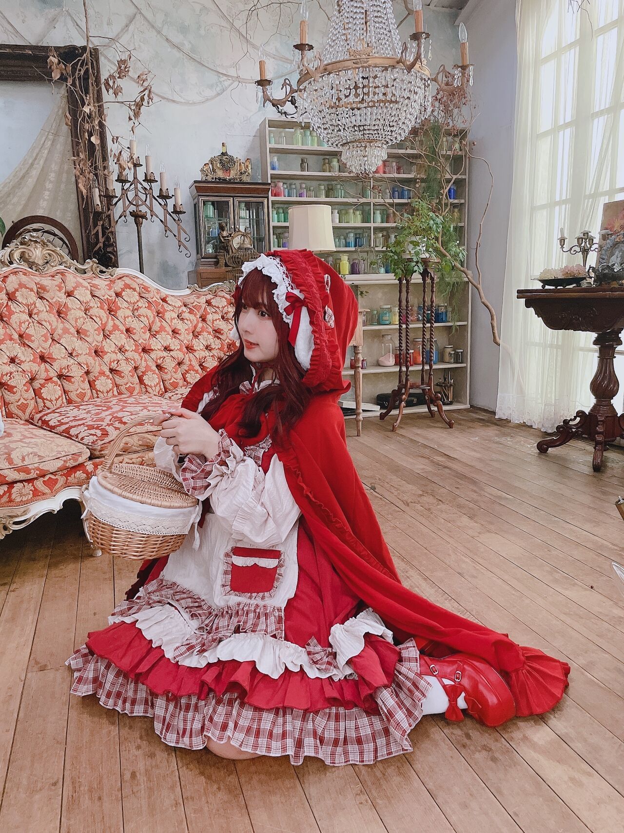 Tomiko - Red Riding Hood