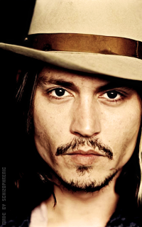 Johnny Depp Avz9vYPD_o
