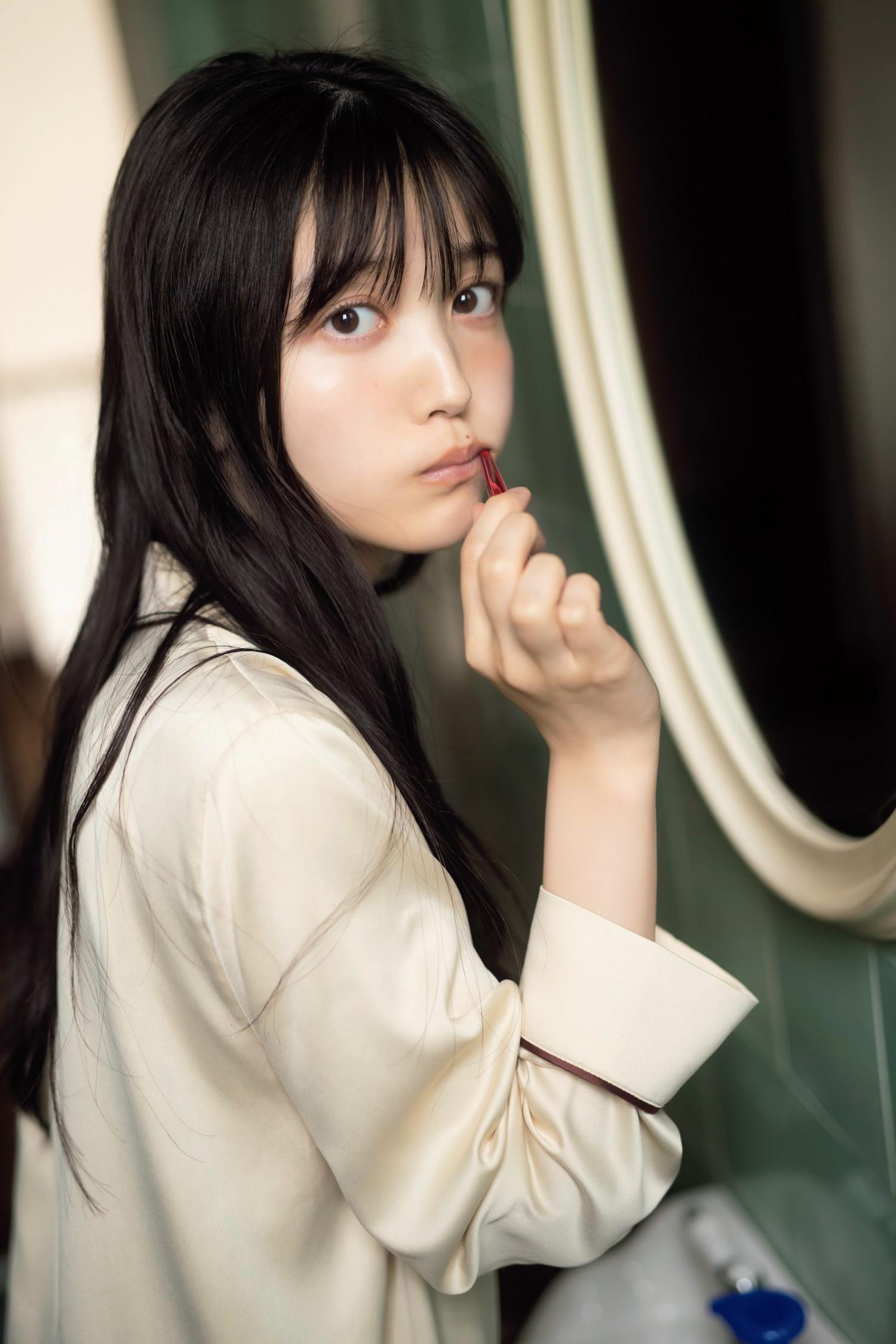 Shiori Kubo 久保史緒里, Platinum Flash 2022 Vol.18(16)