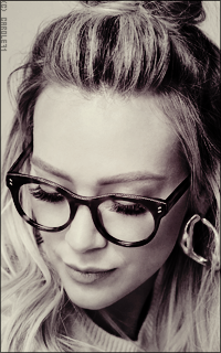 Hilary Duff U9RFzjDT_o