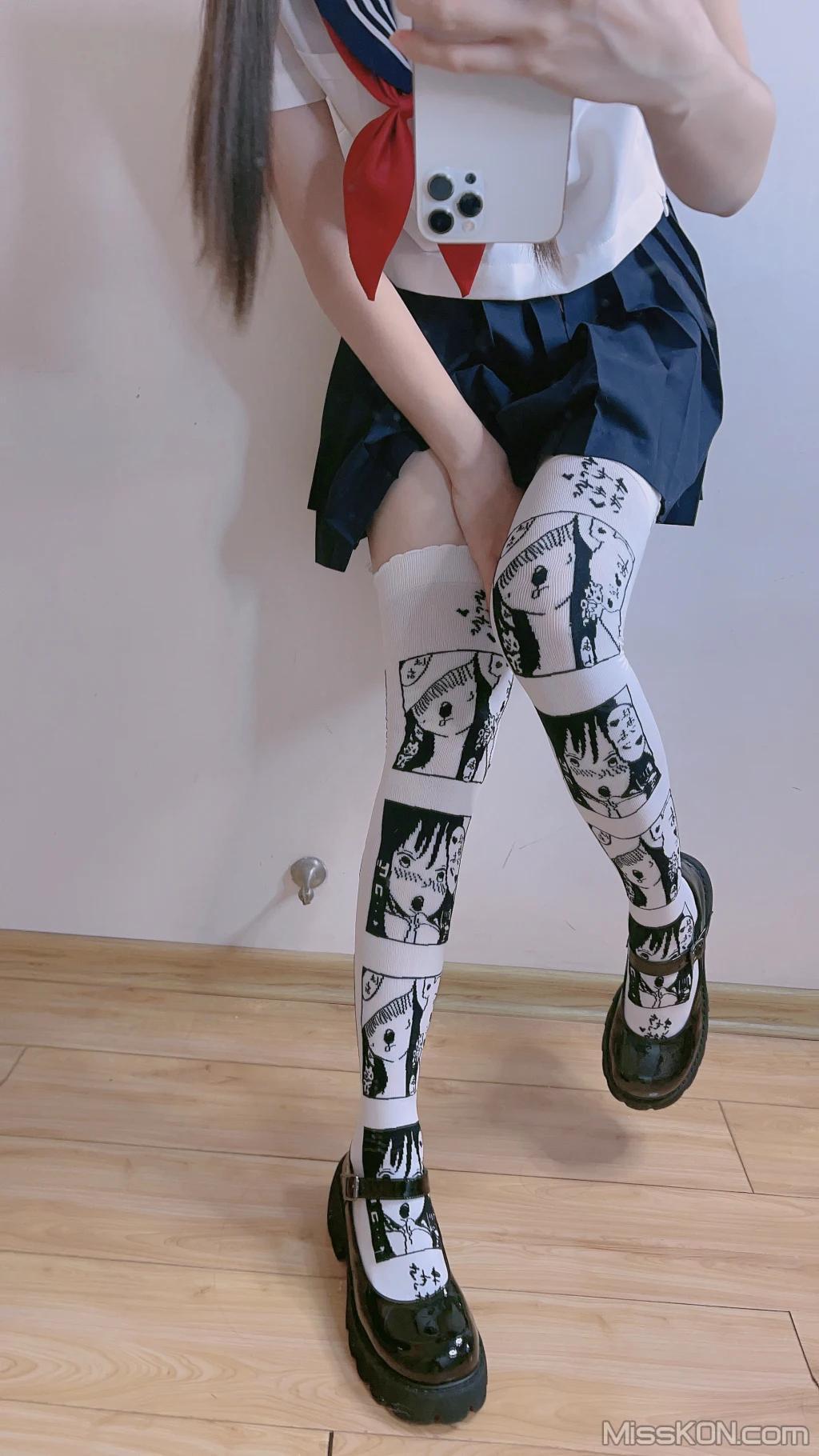 Coser@miko酱ww: mikoの白丝01 (241 photos)(104)