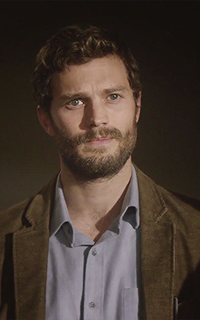 Jamie Dornan K9warIPb_o