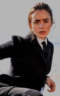Lily Collins Qpht5XYD_o