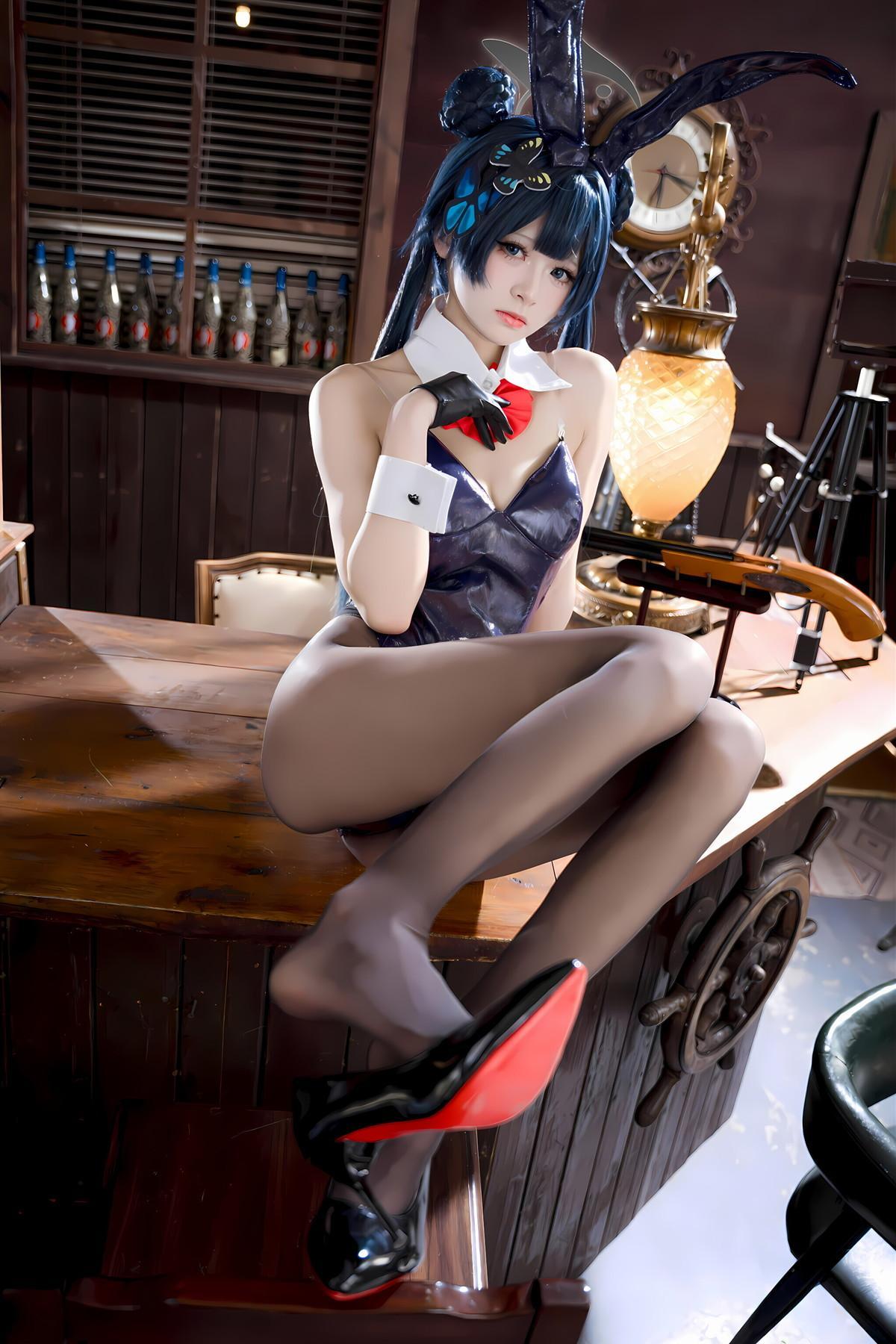 Cosplay 九柒喵 – 蔚蓝档案 龙华妃咲 兔女郎(9)