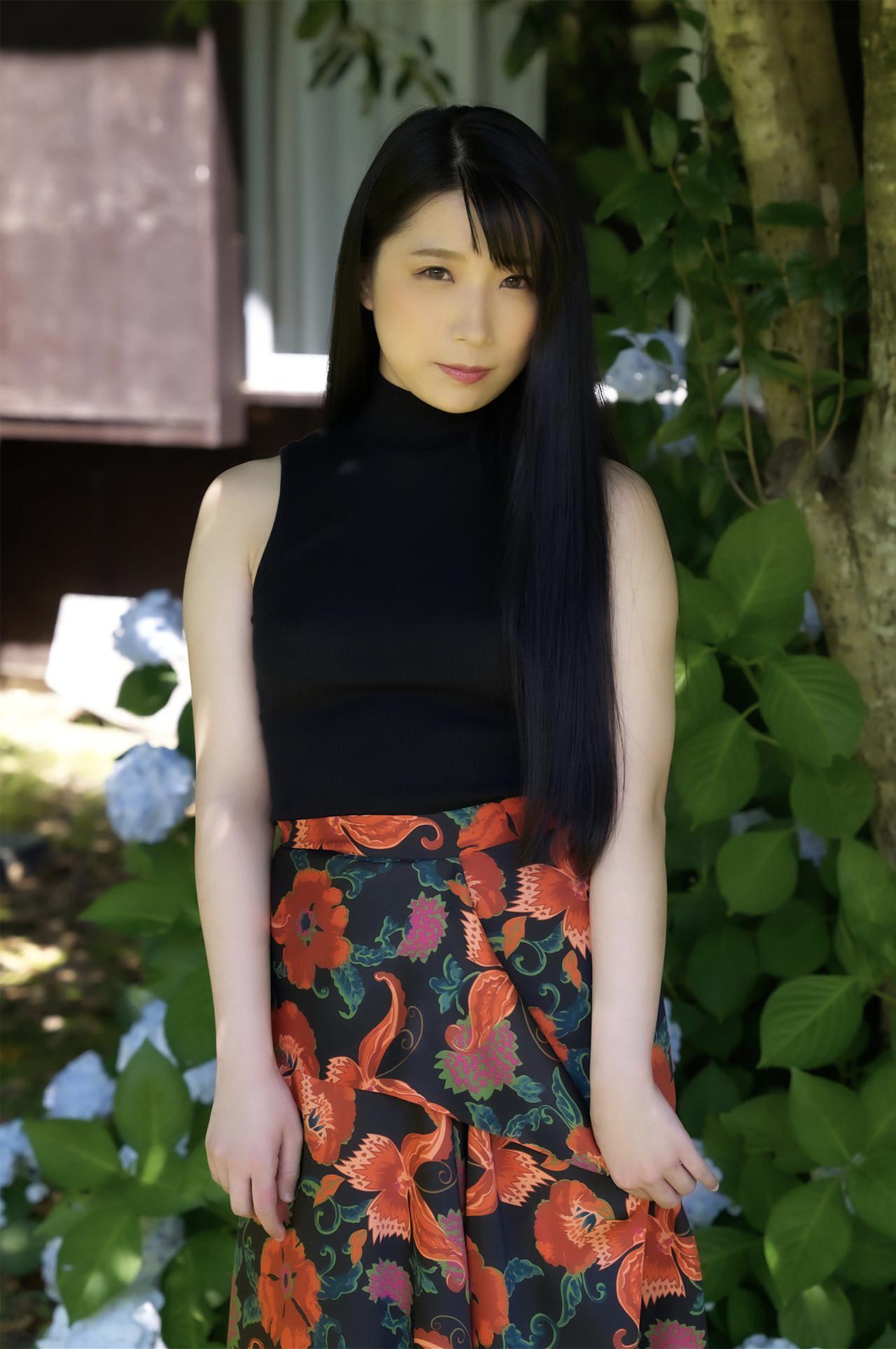 Mihina Nagai みひな, ヌード写真集 「雛～あの夏、儚げで可憐な君と～」 Set.02(7)