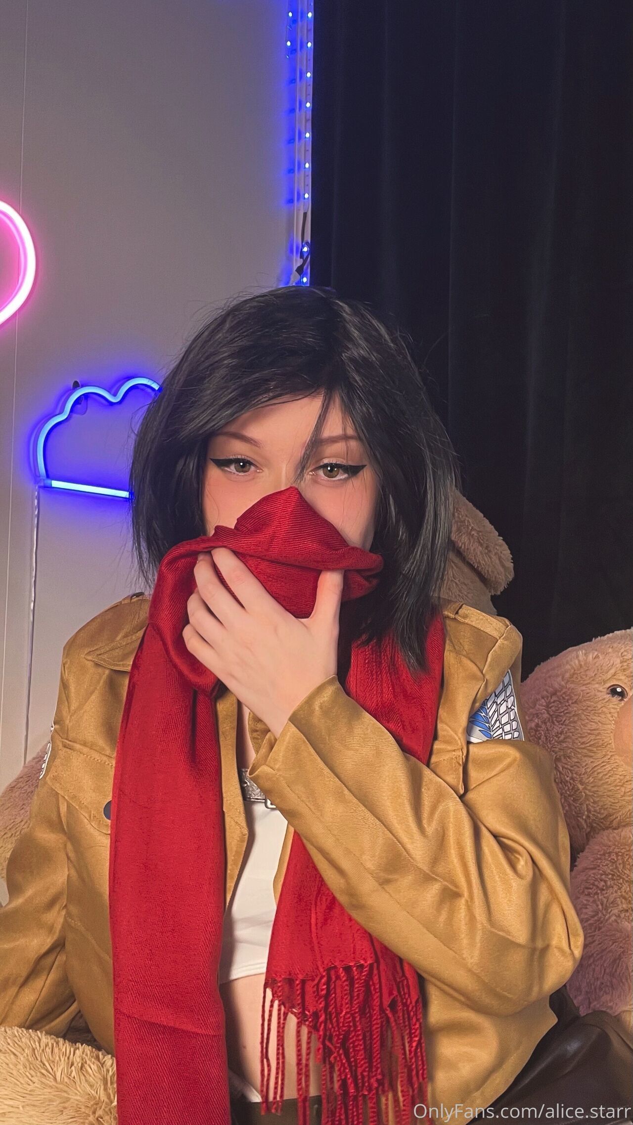 Alice Starr - Mikasa Ackerman