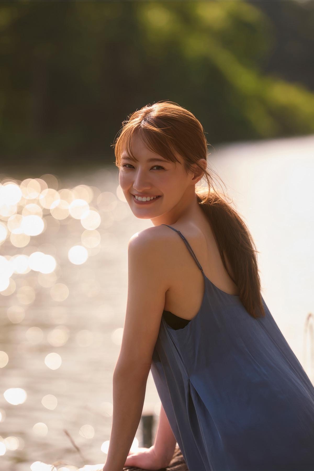 Kana Nakada 中田花奈, FLASHデジタル写真集 「Bloom」 Set.01(3)