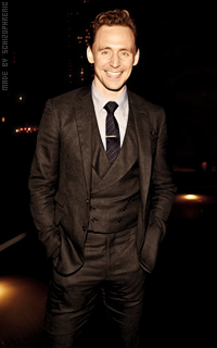 Tom Hiddleston WD4CUa9Z_o