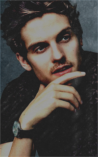 Daniel Sharman CuvGl4Xg_o